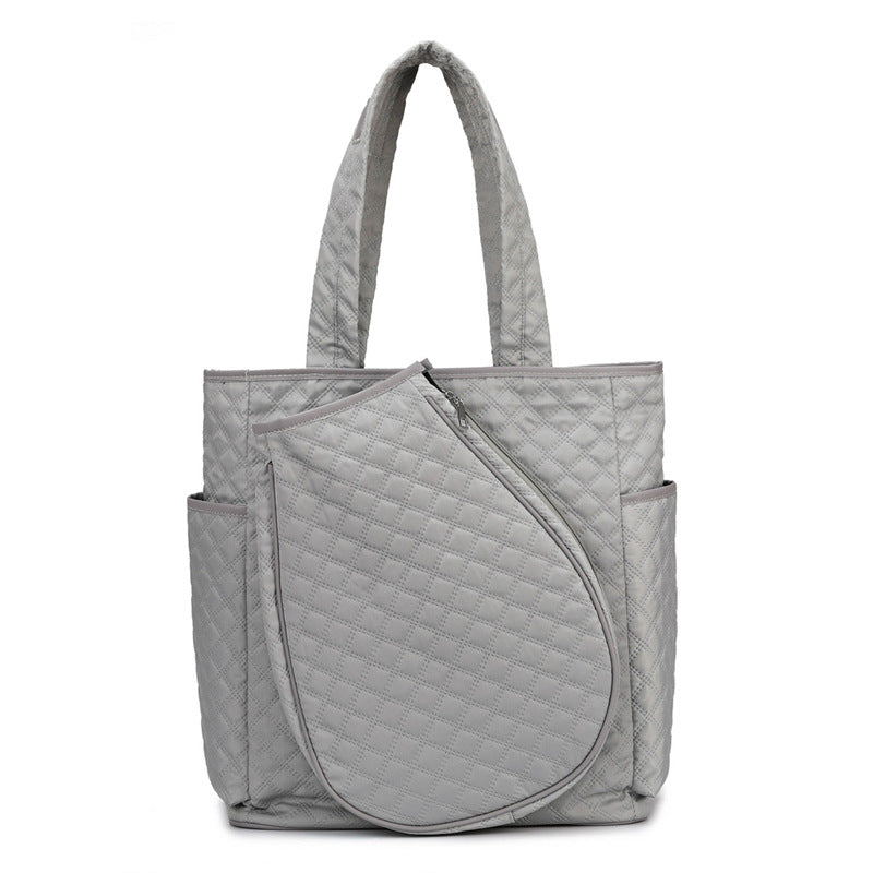 Practical and Stylish Quattro Bag Kalsten