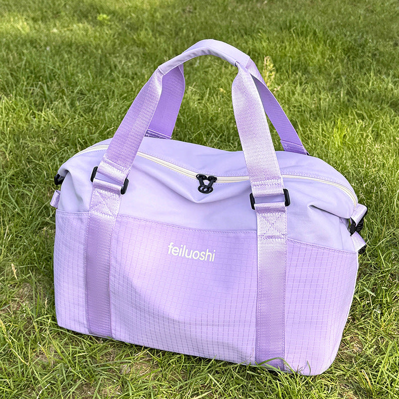 Ladies sporty and practical weekender bag Kalsten
