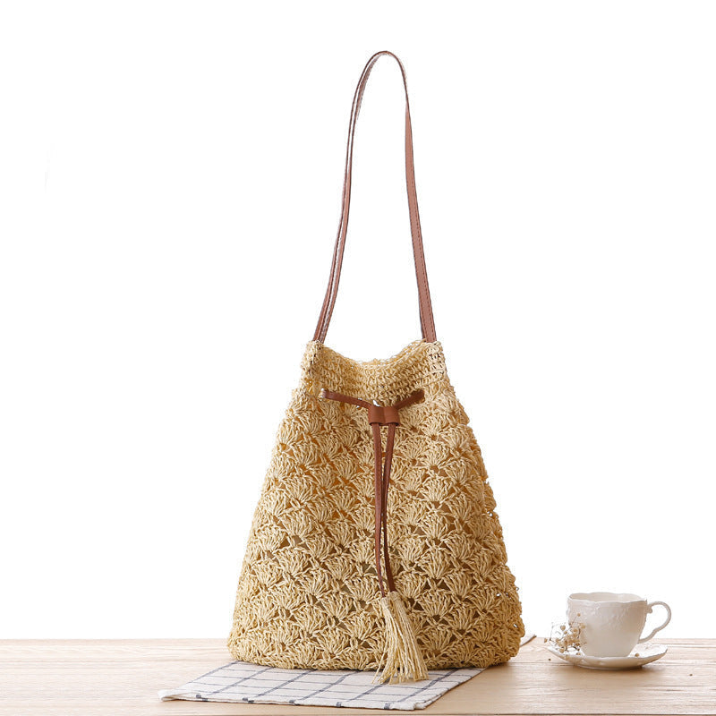 Macrame Shoulder Bag with Elegant Tassel Decoration Kalsten