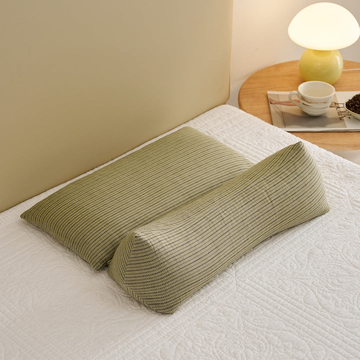Ergonomic sleeping pillow with adjustable support Kalsten