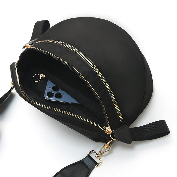 Shoulder bag with stylish check pattern and spacious compartment system Kalsten