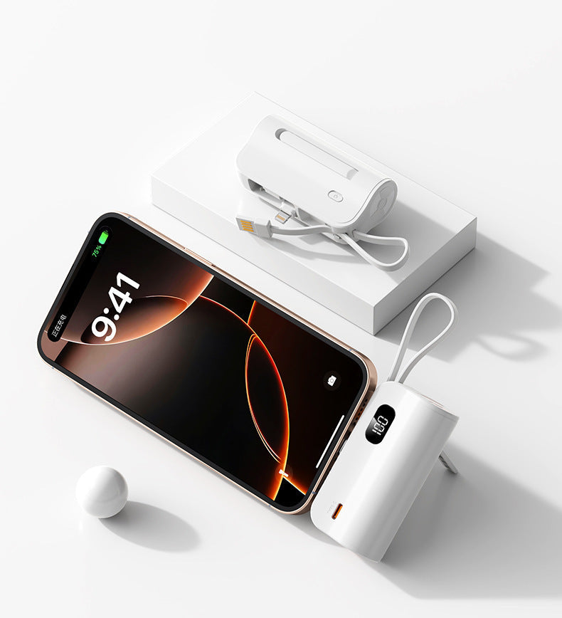 Portable charger with integrated digital display and fast charging function Kalsten