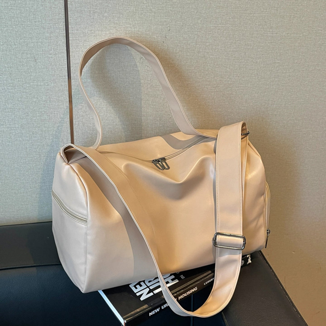 Elegant and Functional Travel Bag Kalsten