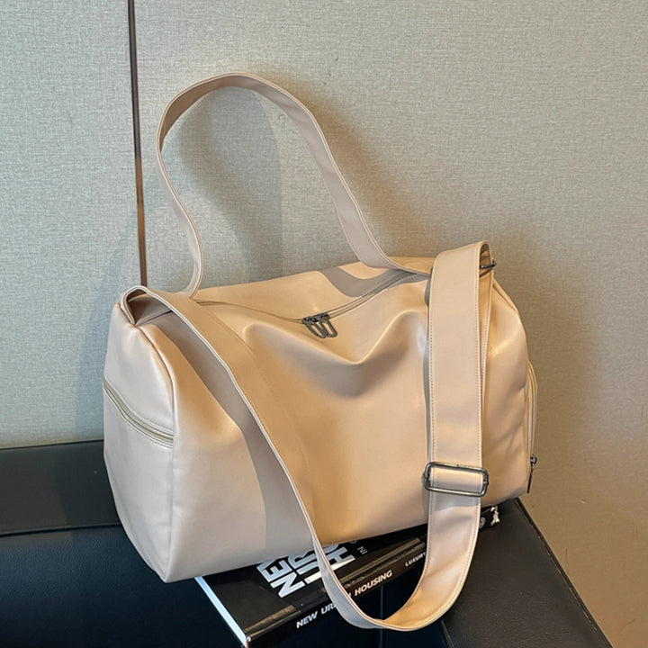 Elegant and Functional Travel Bag Kalsten
