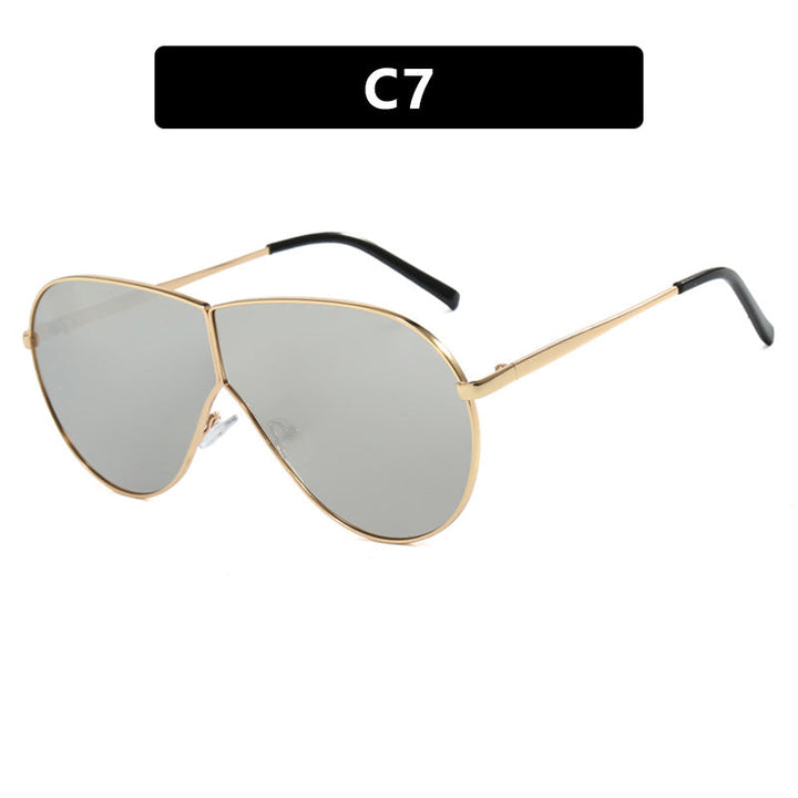 Women's pilot sunglasses with elegant golden frame and blue lenses Kalsten