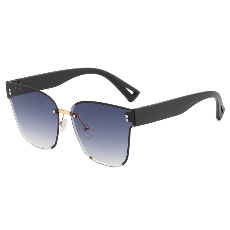 Ladies stylish sunglasses with elegant shield design Kalsten