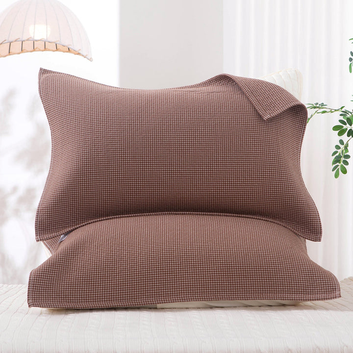 Women's pillowcase with delicate floral motif Kalsten