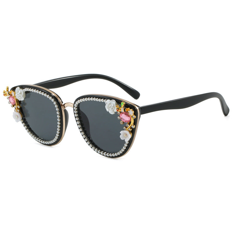 Ladies Glamorous Cat-Eye Sunglasses with Floral Decorations Kalsten