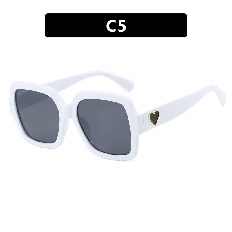 Women's square sunglasses with fashionable heart accent Kalsten