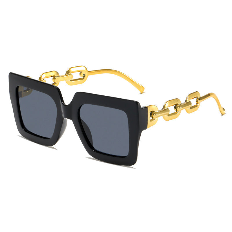 Women's fashionable sunglasses with unique rectangular frame and chain details Kalsten