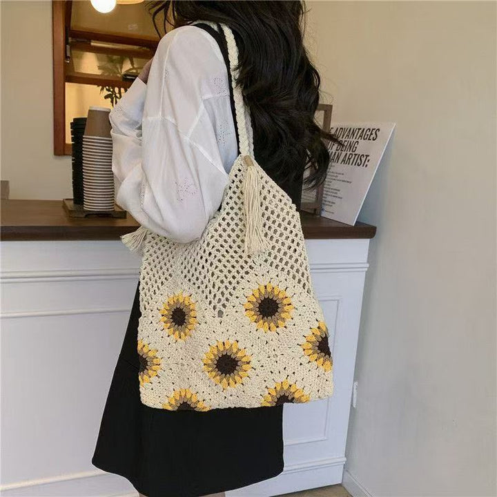 Stylish and Spacious Shopping Bag Kalsten
