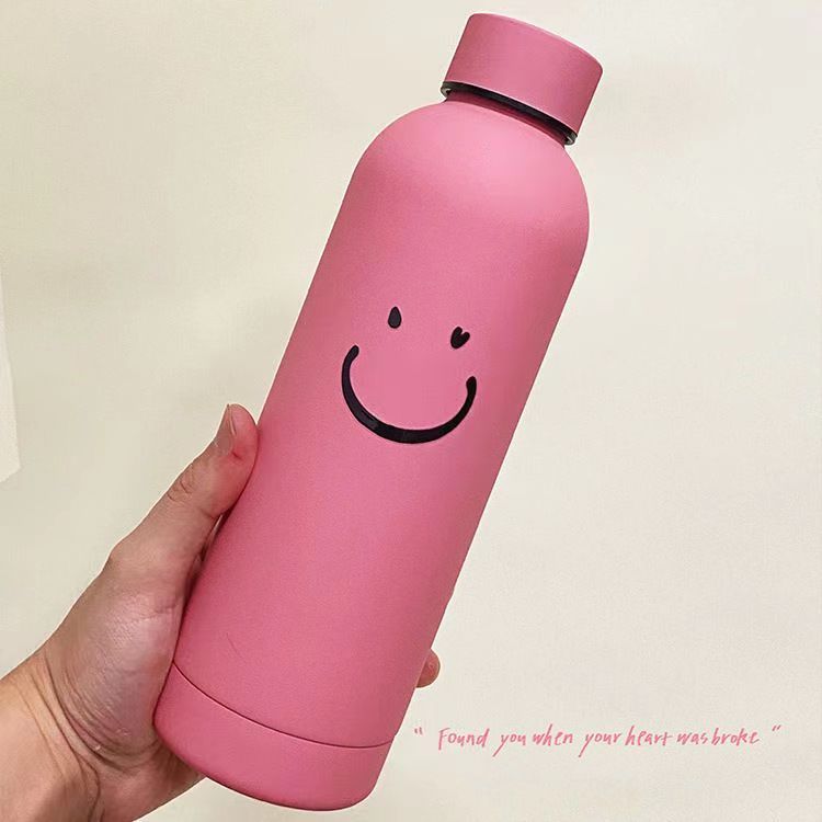 Unisex double-walled stainless steel water bottle with matte powder coating, non-slip surface and leak-proof screw cap Kalsten