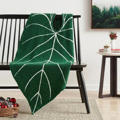 Heart-Shaped Decorative Blanket