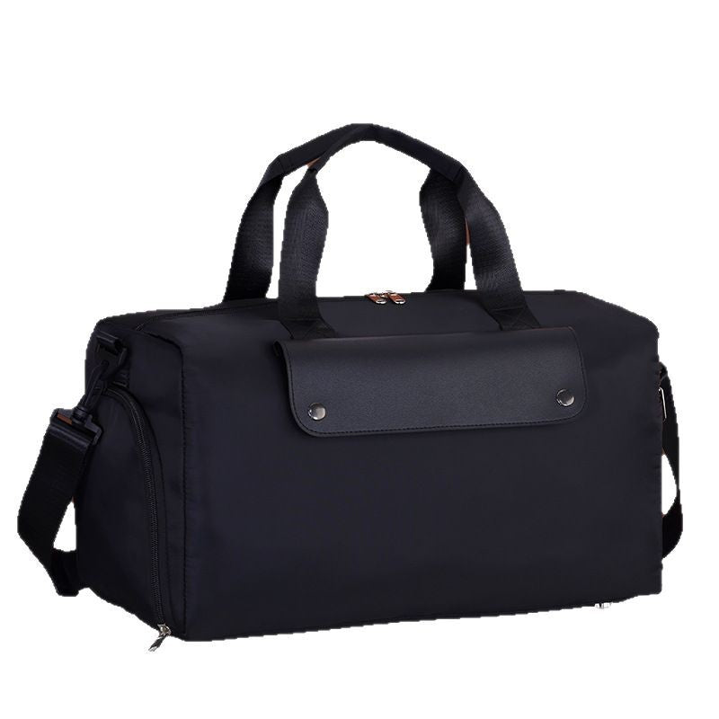 Sports bag with versatile interior pocket design Kalsten