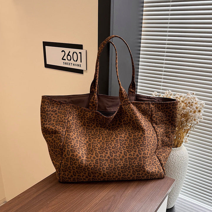 Elegant and Practical Tote Bag Kalsten