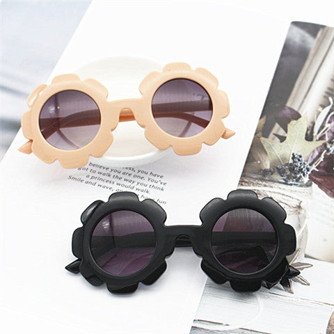 Women's fashionable sunglasses in floral design Kalsten