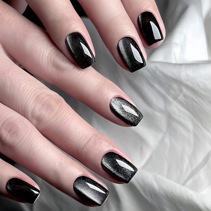 Fashionable artificial nails with high gloss and glamorous finish Kalsten