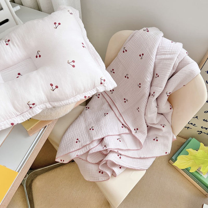 Unisex soft muslin blanket with cherry-shaped embroidery Kalsten