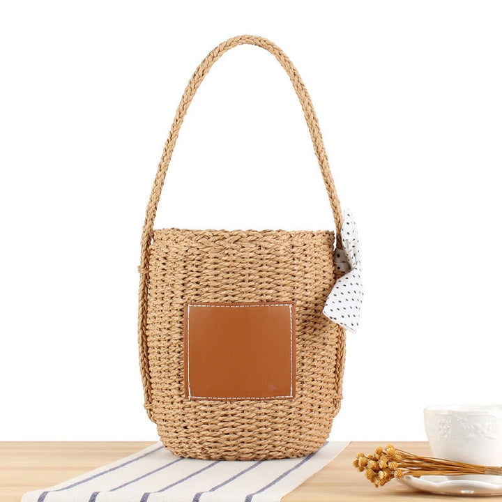 Braided tote bag with decorative leather accent Kalsten
