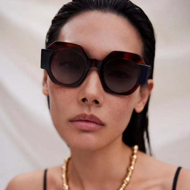 Ladies trendy sunglasses in hexagonal design Kalsten
