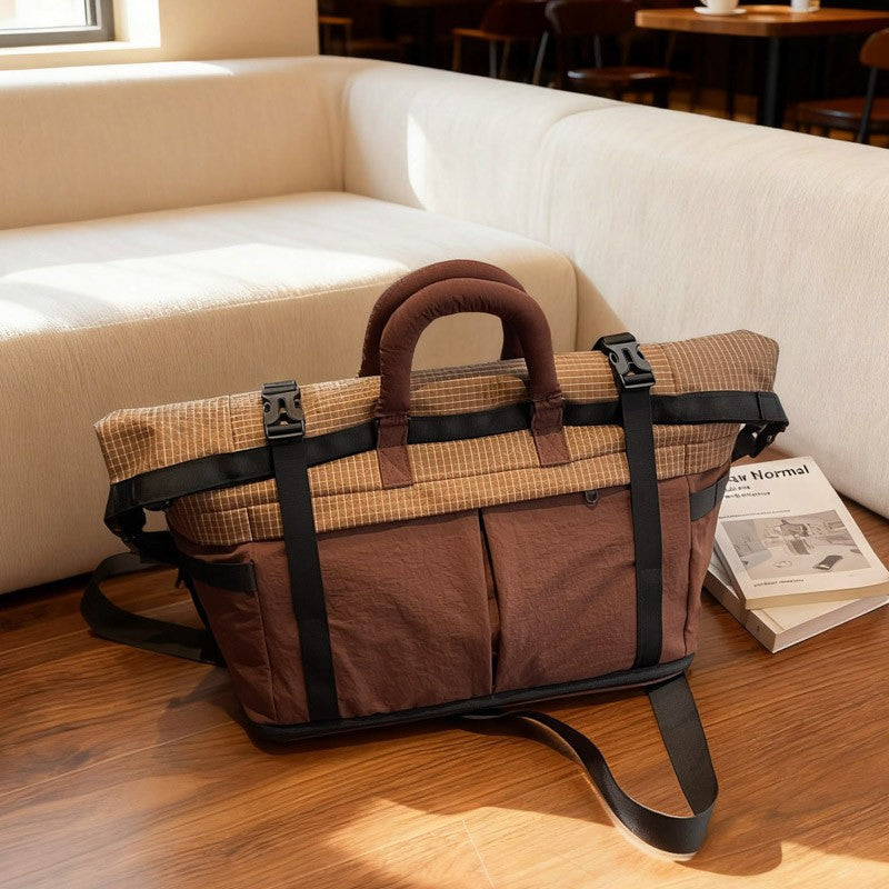 Sporty travel bag with multifunctional compartments Kalsten