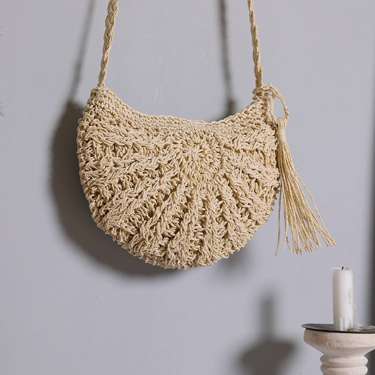 Boho-Inspired Handbag Made of Natural Material Kalsten