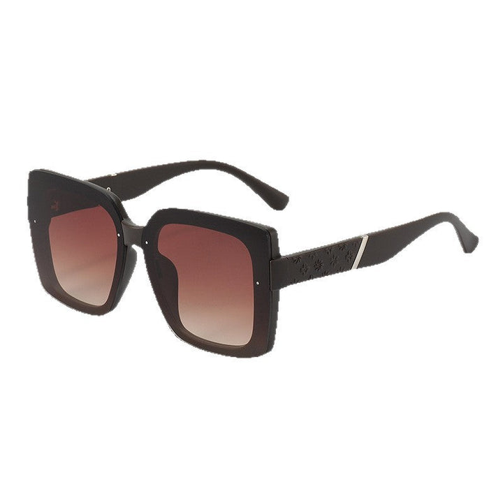 Women's fashionable sunglasses in feminine geometric design Kalsten
