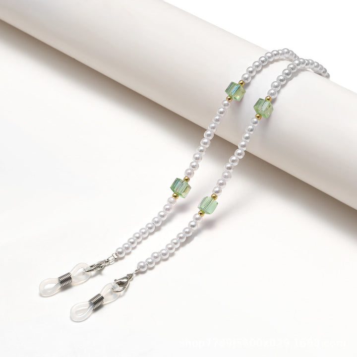 Elegant Beaded Eyewear Holder Kalsten