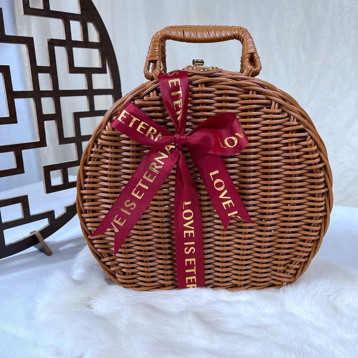Ladies stylish braided handbag Kalsten