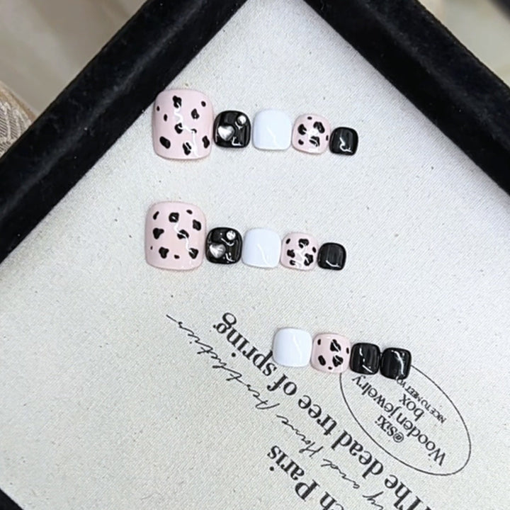 Artistic Animal Print Press-On Nail Set Kalsten