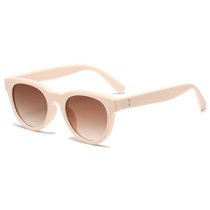 Women Fashionable Oversized Sunglasses in Elegant, Curved Design Kalsten