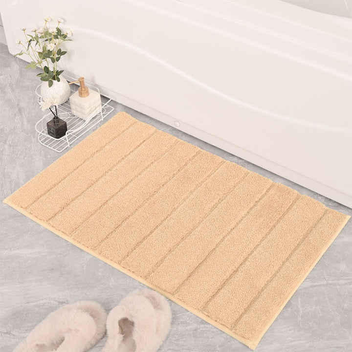 Plush Ribbed Bath Mat