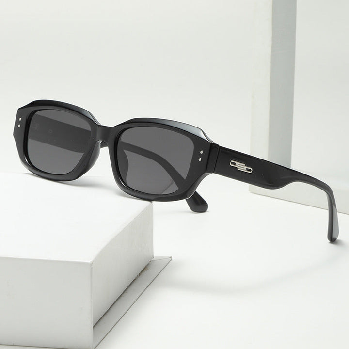 Women fashionable square sunglasses with innovative transparent frame Kalsten