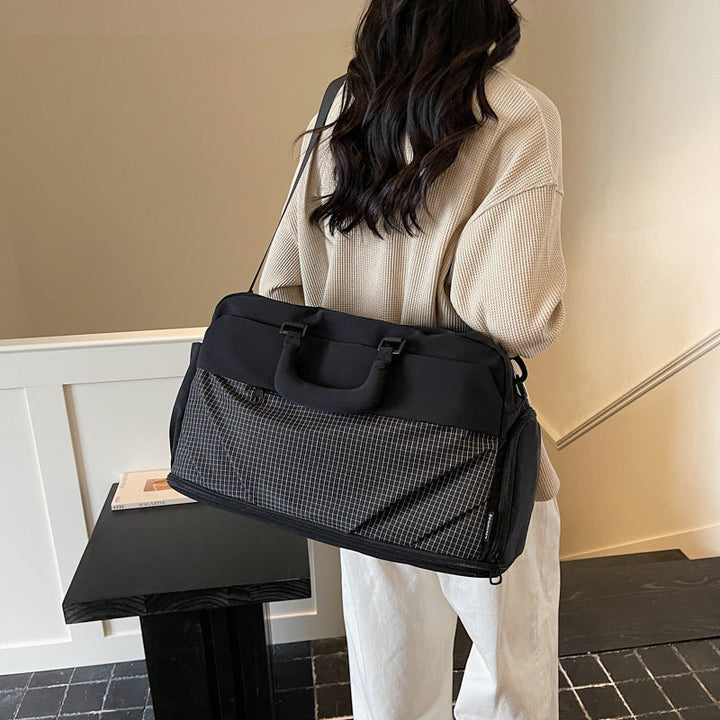 Functional travel bag with organizer compartments Kalsten