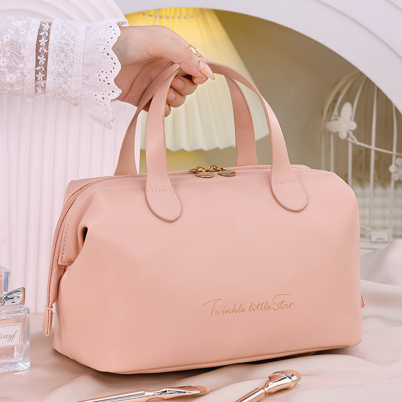 Cosmetic transport bag made of high-quality synthetic leather with stylish design Kalsten