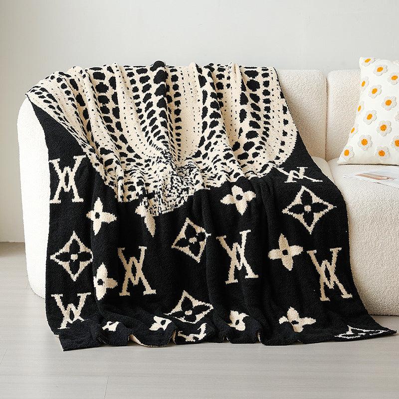 Ladies decorative throw blanket Kalsten