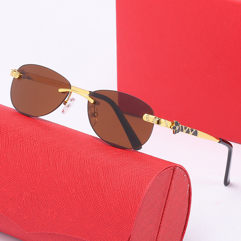 Women's fashionable sunglasses with stylish metal frame and protective lenses Kalsten