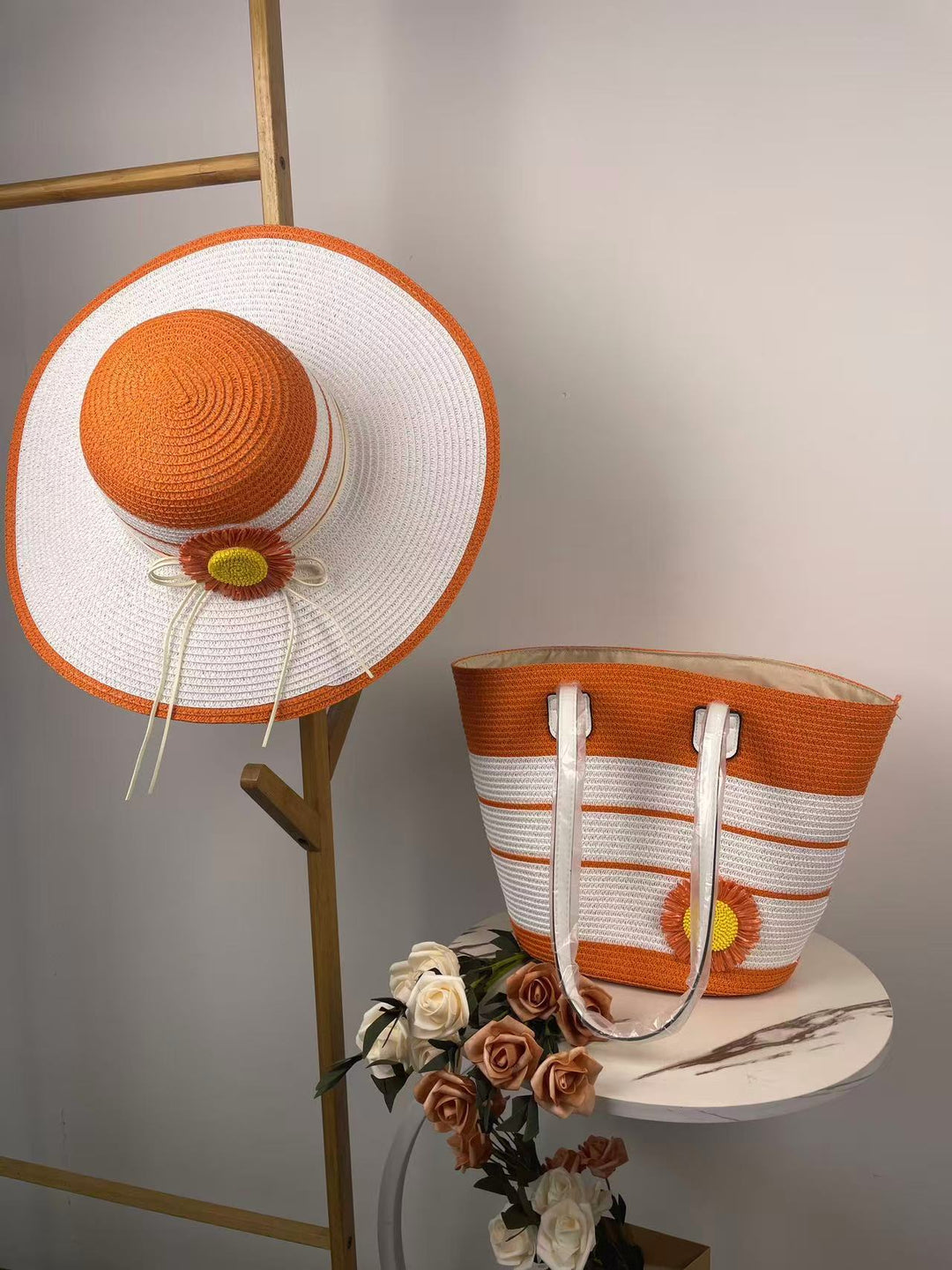 Elegant Beach Bag with Matching Sun Hat Kalsten