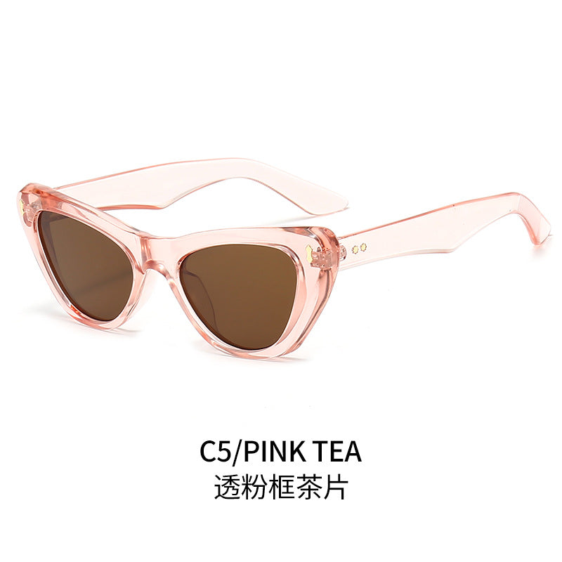Ladies Cat-Eye Sunglasses with Elegant Accentuated Frame Kalsten