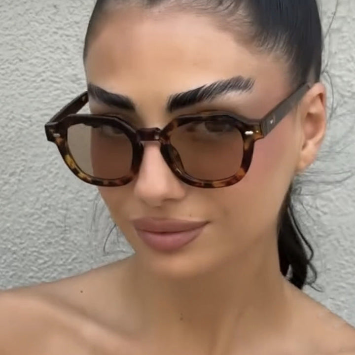 Women's sunglasses in modern design with polarized lenses Kalsten