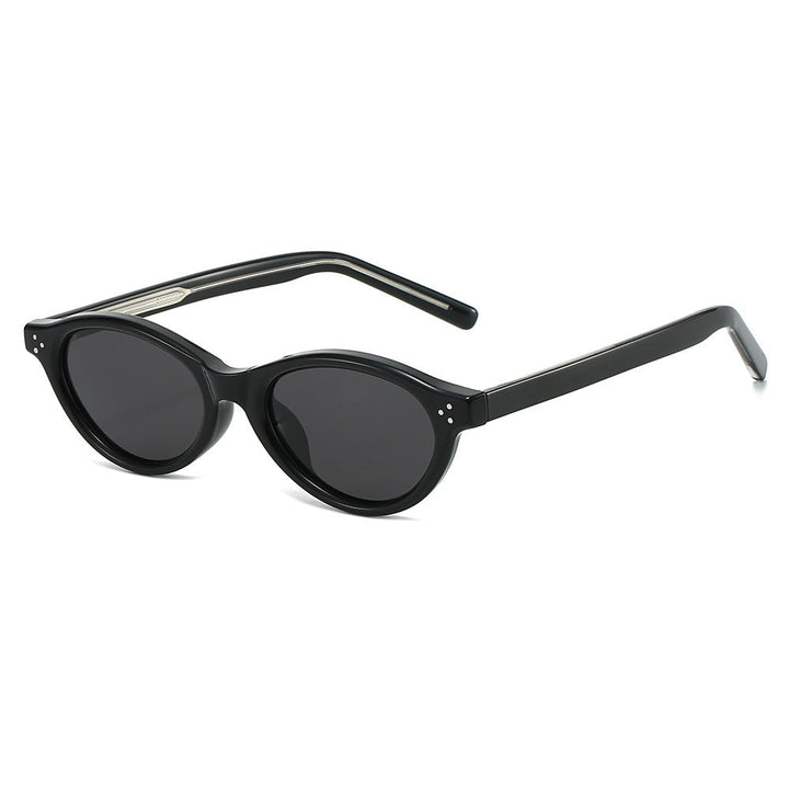 Women Cat-Eye Sunglasses with elegant, transparent frame and UV400 protection Kalsten