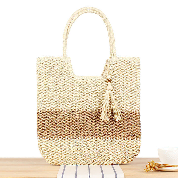 Elegant straw bag with practical tassels Kalsten