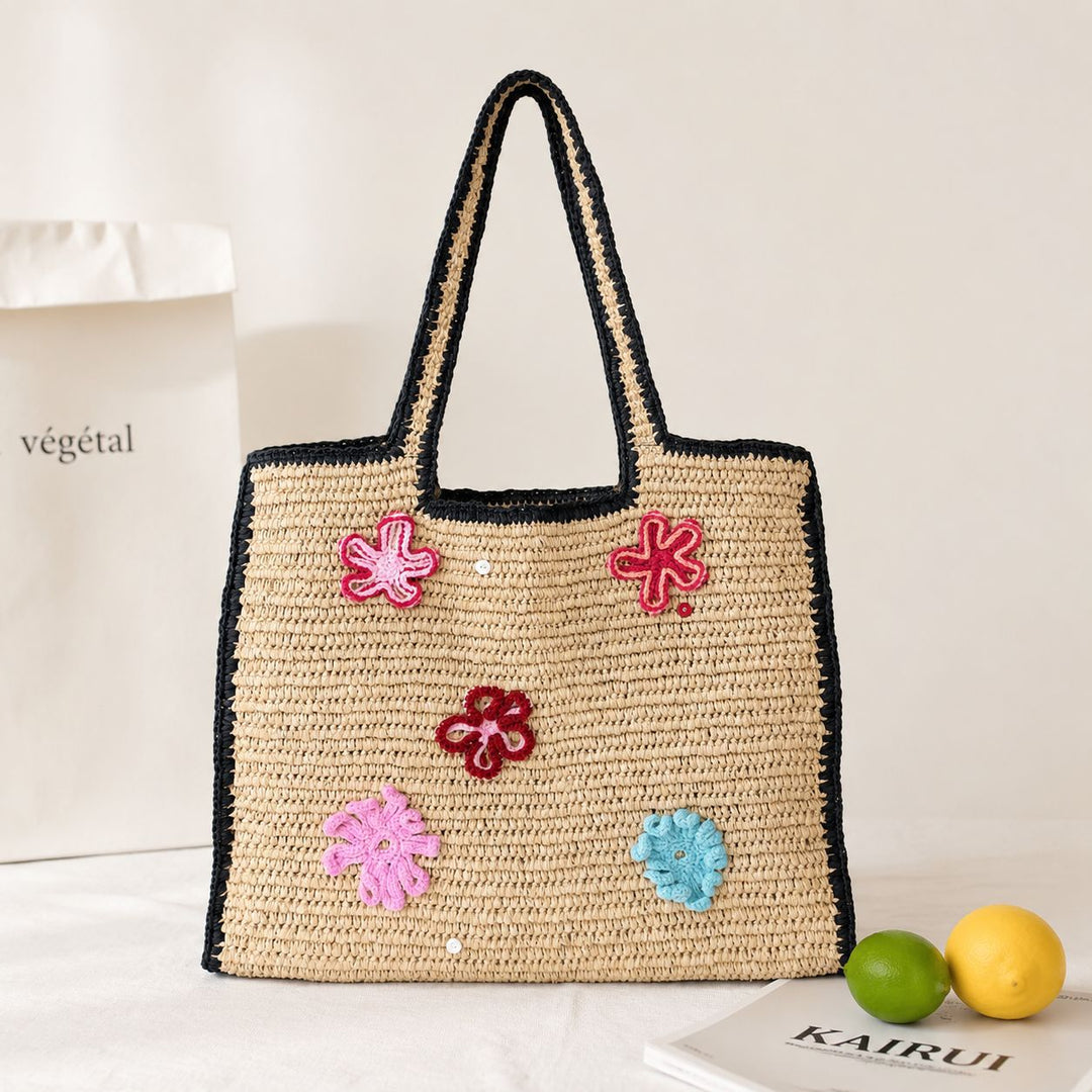 Handmade straw bag with flower appliqués Kalsten