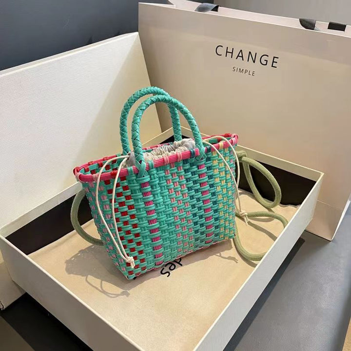 Playful handbag made of braided materials Kalsten