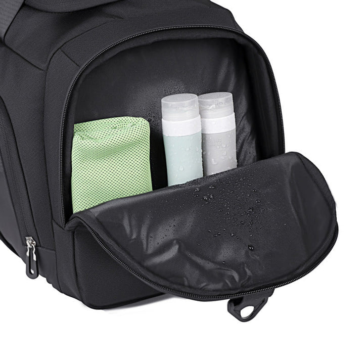 Men's spacious and functional sports travel bag Kalsten