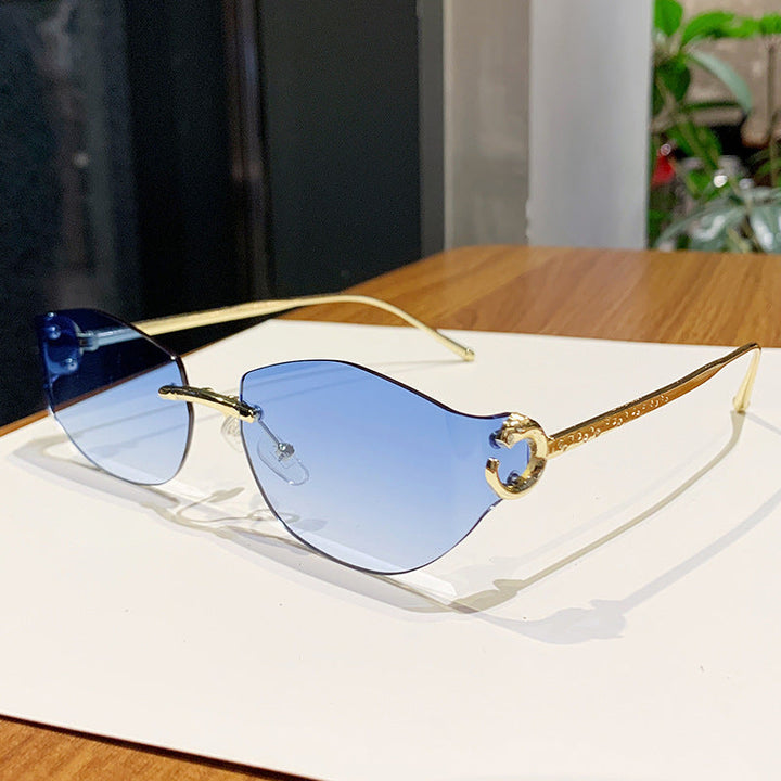 Women's fashionable sunglasses with innovative checkered design Kalsten