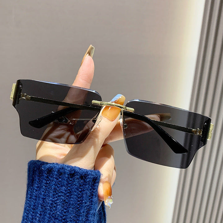 Women's fashionable square sunglasses with luxurious frame and polarized lenses Kalsten