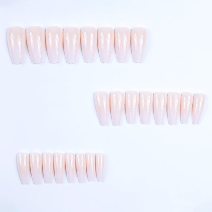 Artificial Nail Tips in Modern Stiletto Design Kalsten