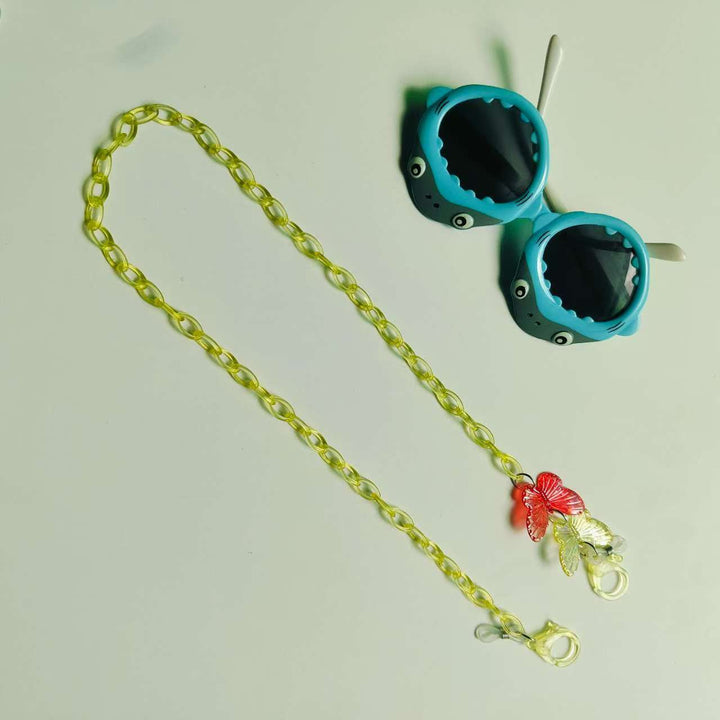 Fashionable necklace with butterfly hook by Kalsten