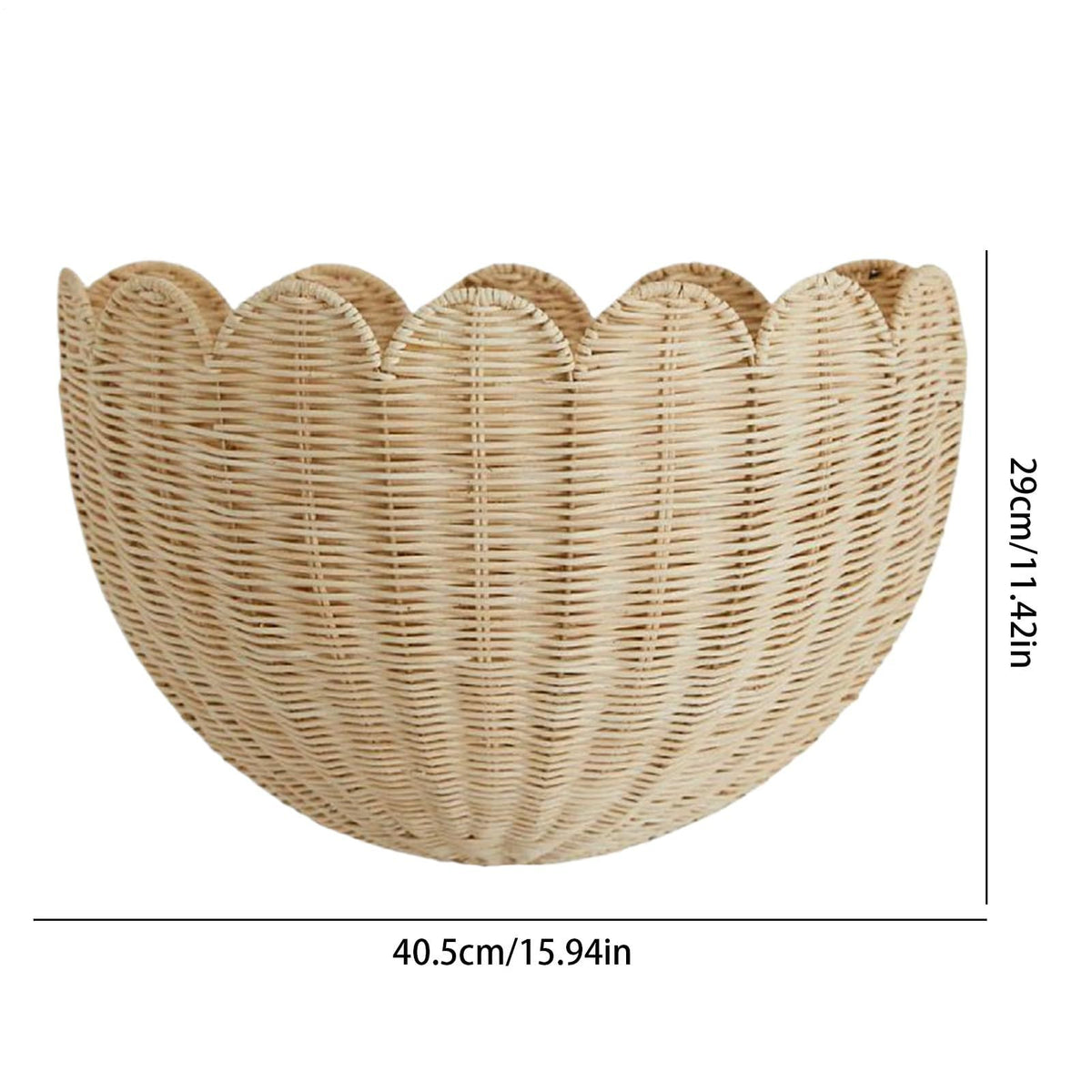 Handcrafted Basket in Shell Design Acalora